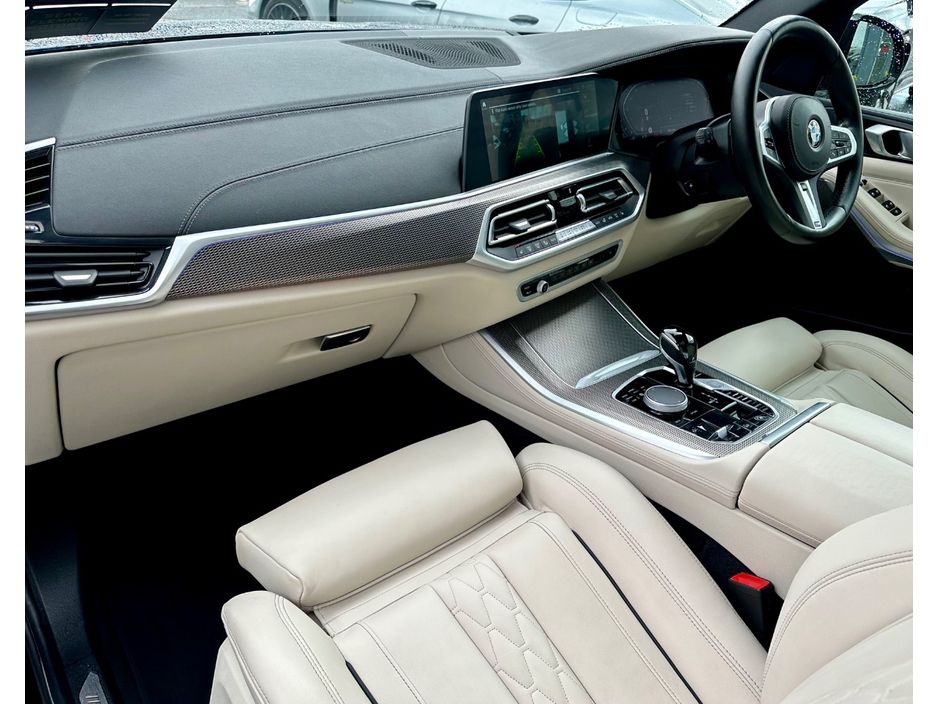 2022 BMW X5