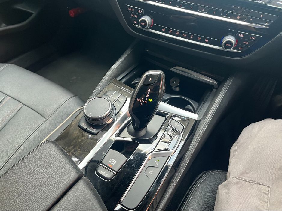2017 BMW 5 Series
