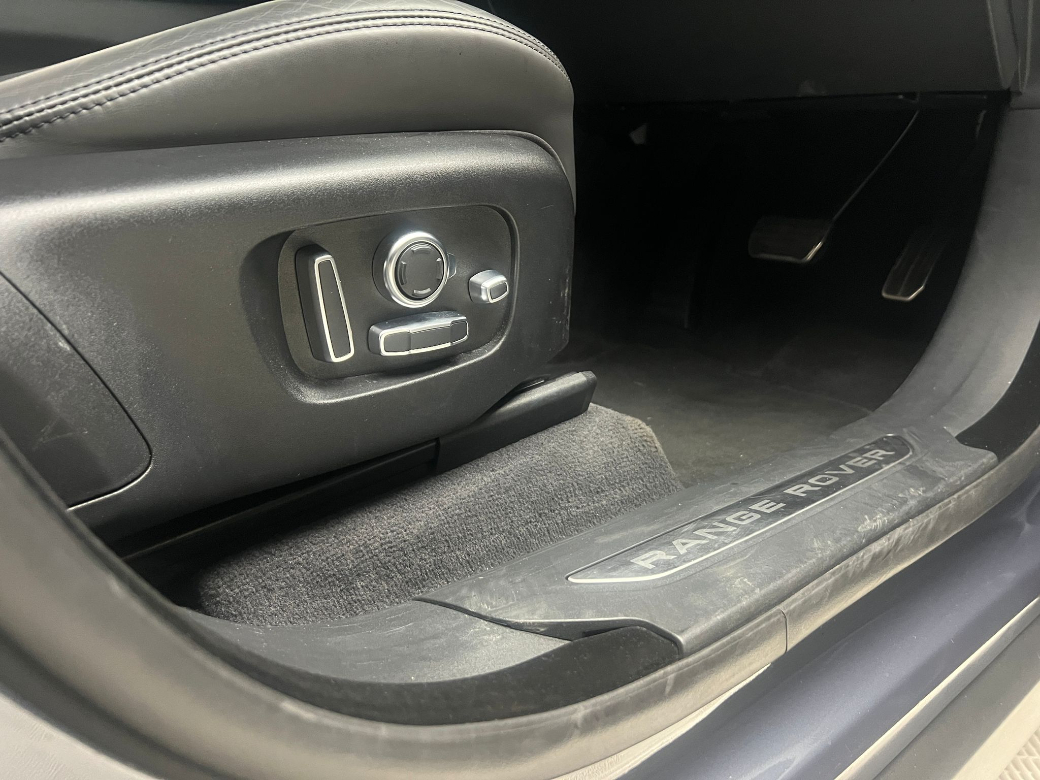 2024 Land Rover Range Rover Velar