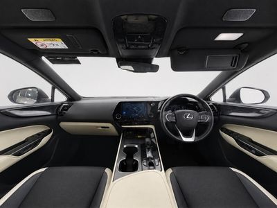 2024 Lexus NX 450H+