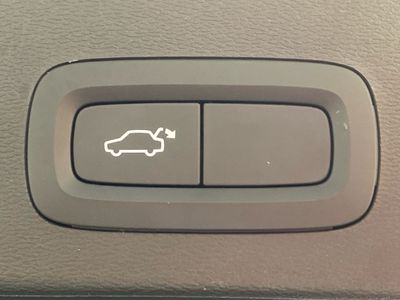 2026 Volvo EX40
