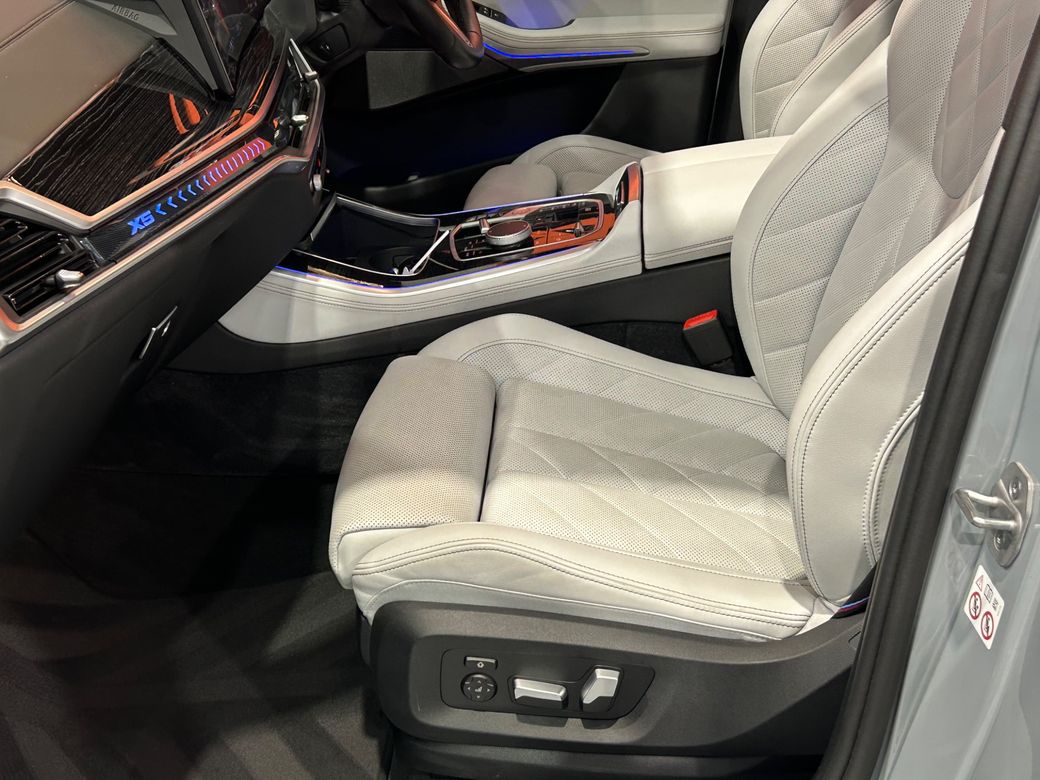 2023 BMW X5