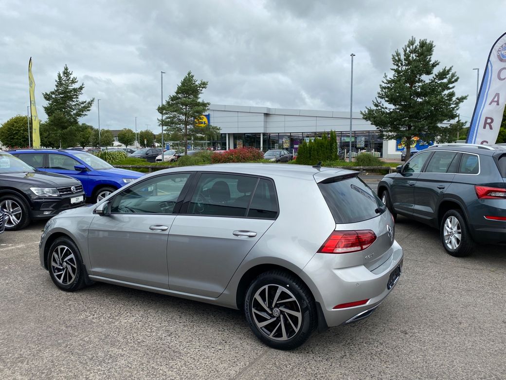 2019 Volkswagen Golf