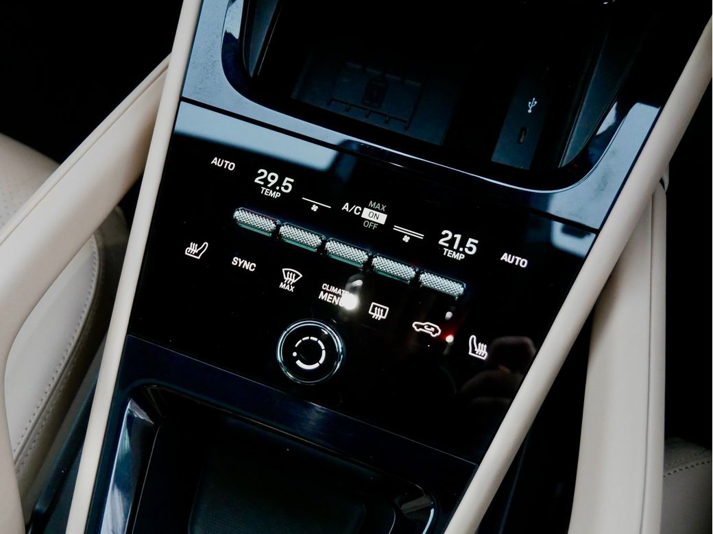 2024 Porsche Cayenne