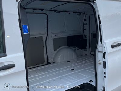 2027 Mercedes-Benz Vito