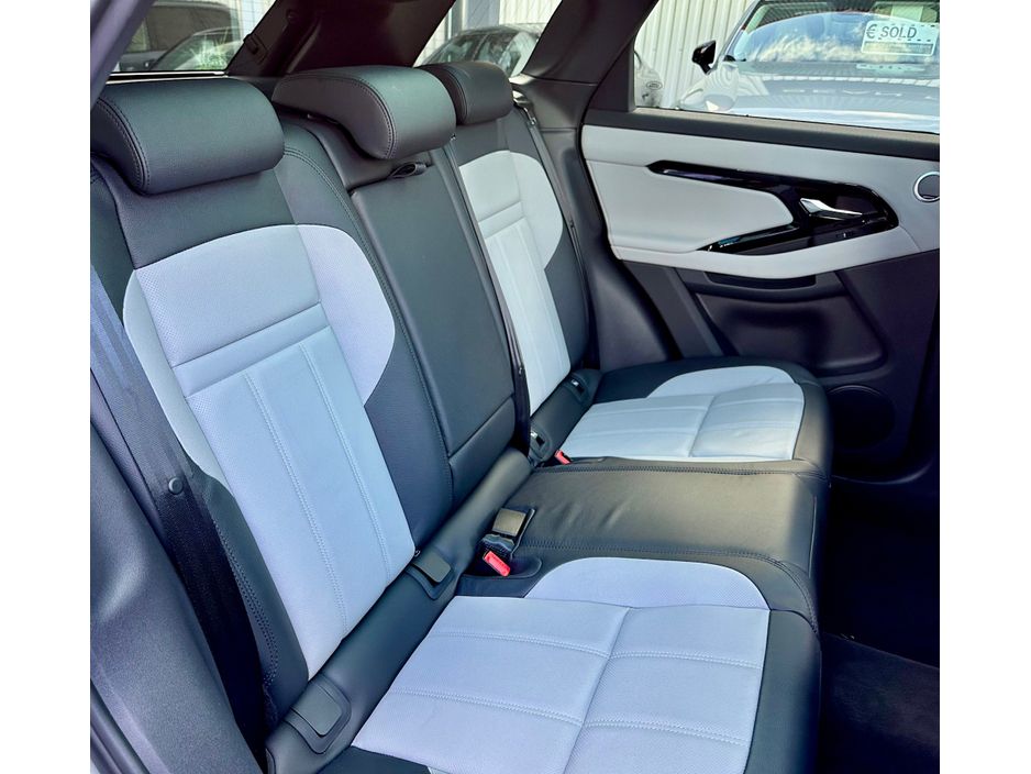 2025 Land Rover Range Rover
