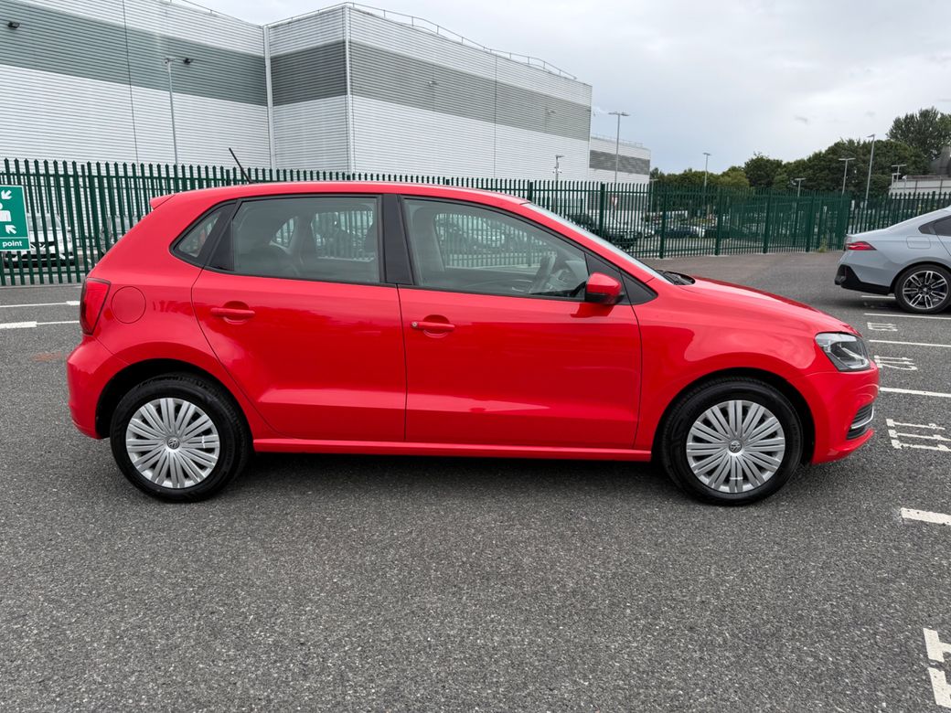 2015 Volkswagen Polo