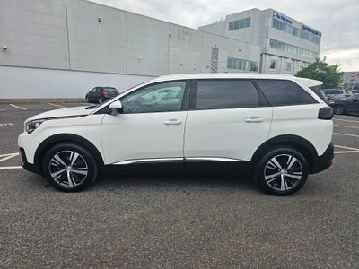 2020 Peugeot 5008