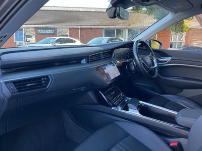 2020 Audi e-tron