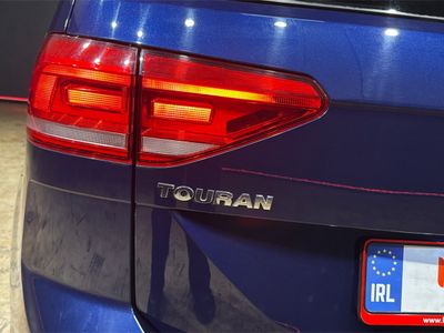 2017 Volkswagen Touran