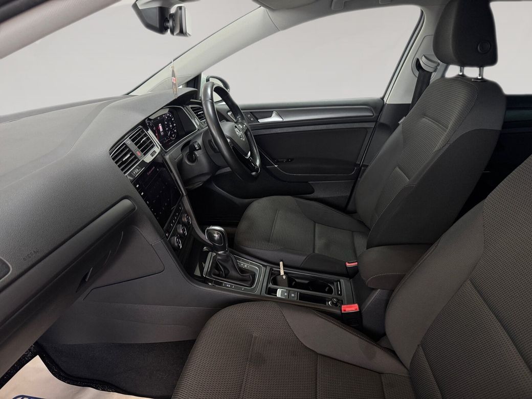 2018 Volkswagen Golf