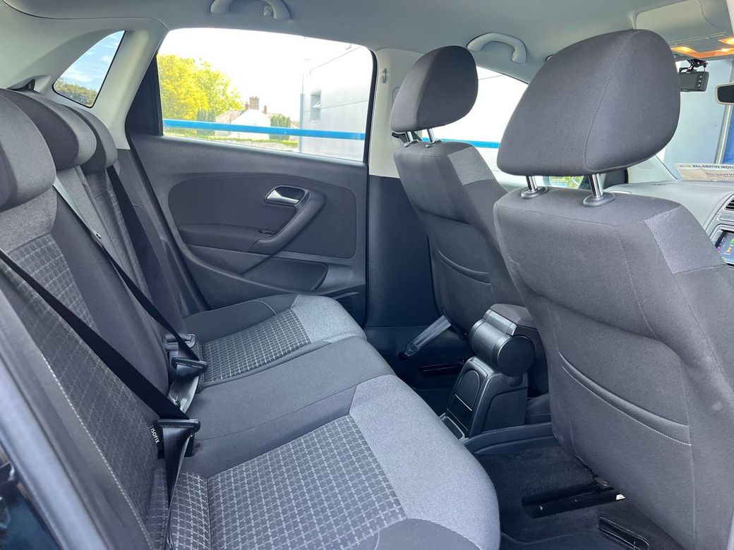 2017 Volkswagen Polo
