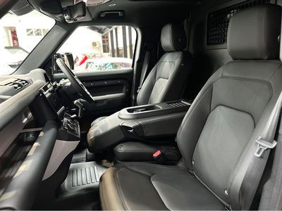 2026 Land Rover Defender
