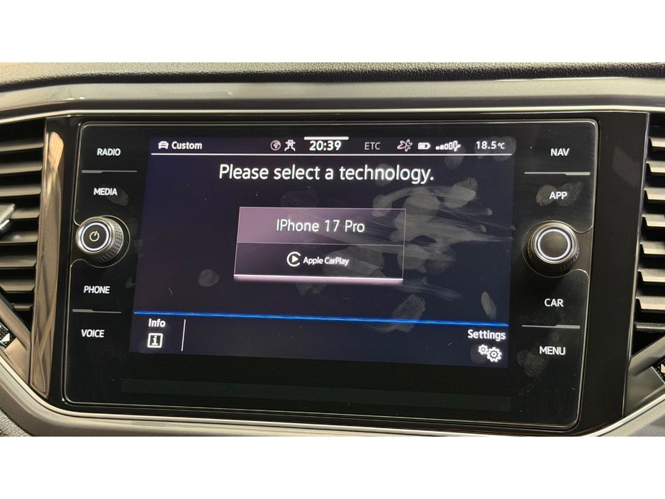 2022 Volkswagen T-Roc