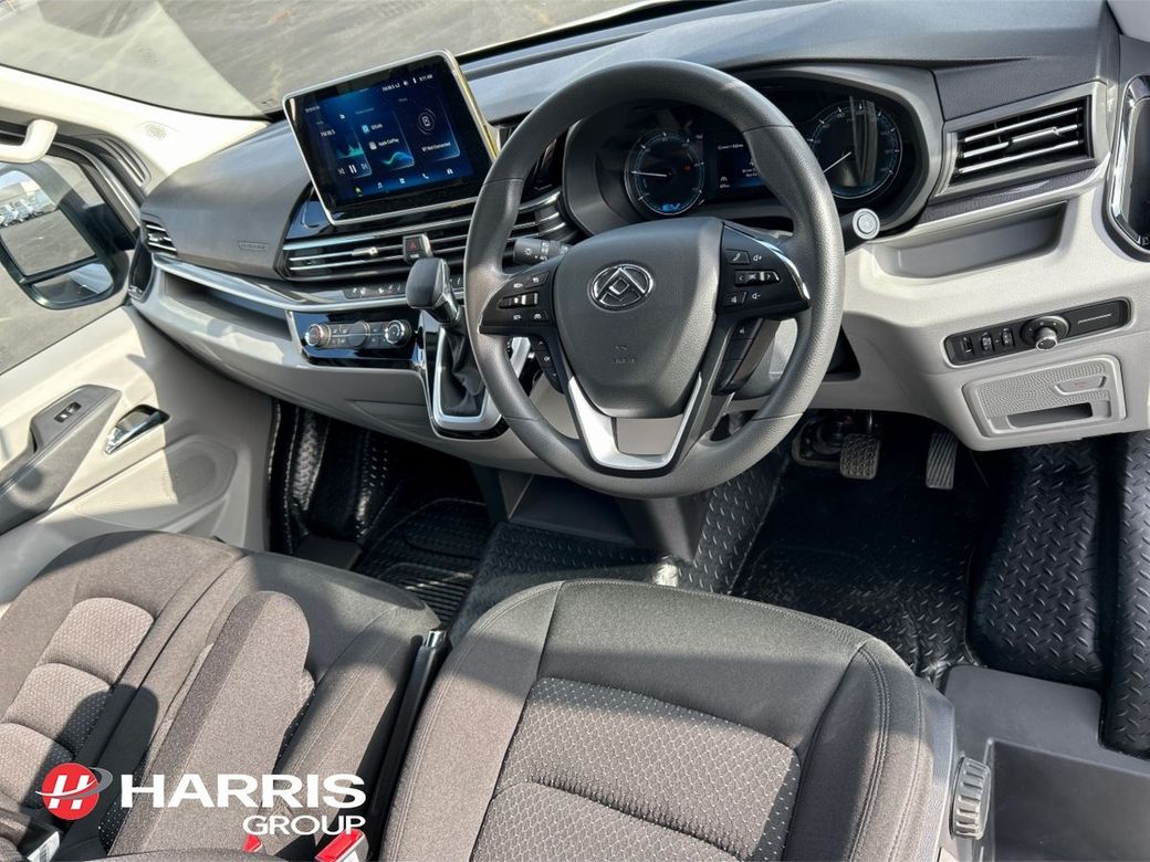 2025 Maxus eDELIVER 9