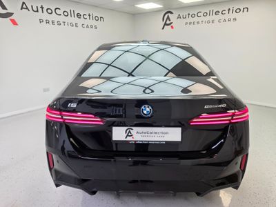 2025 BMW i5