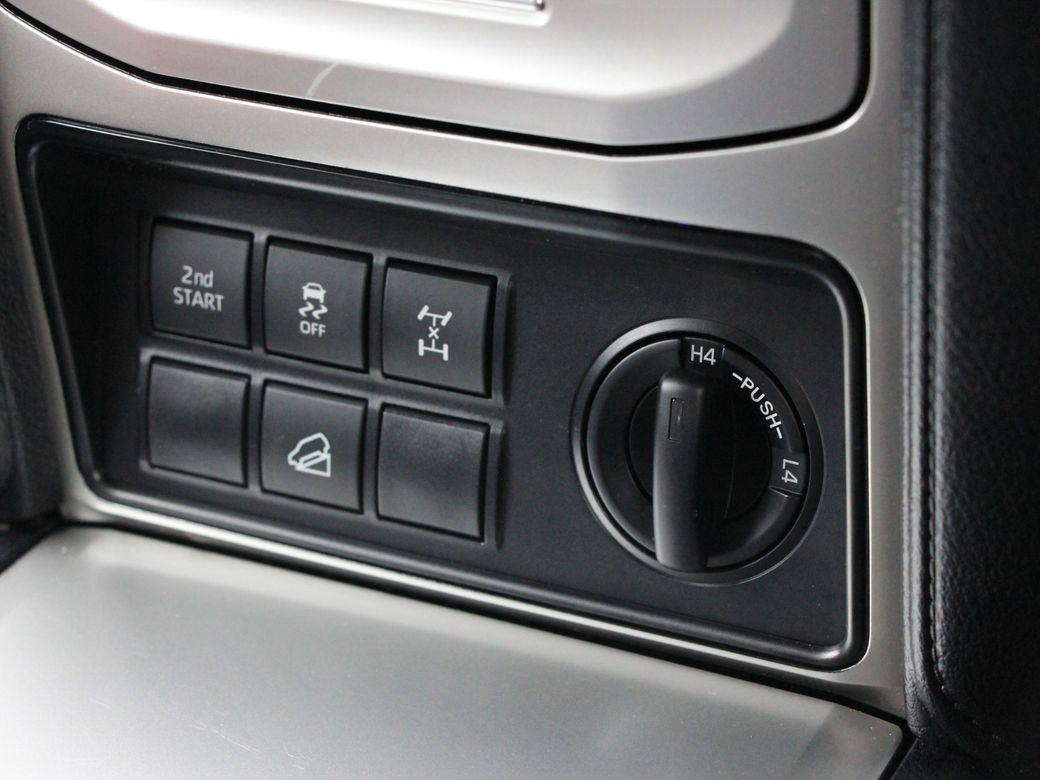 2021 Toyota Landcruiser