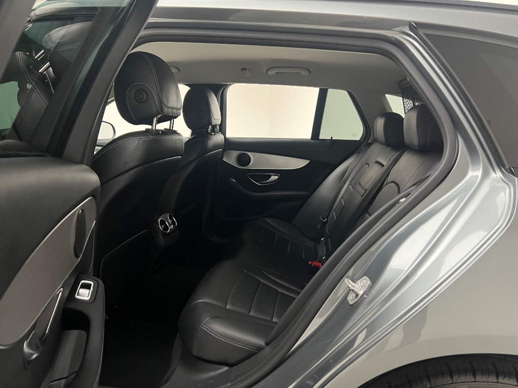 2018 Mercedes-Benz C Class