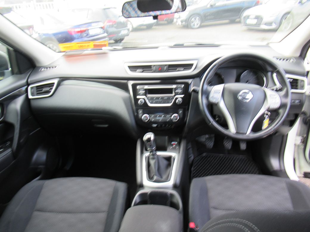 2015 Nissan Qashqai