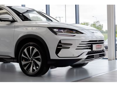 2025 BYD Seal U