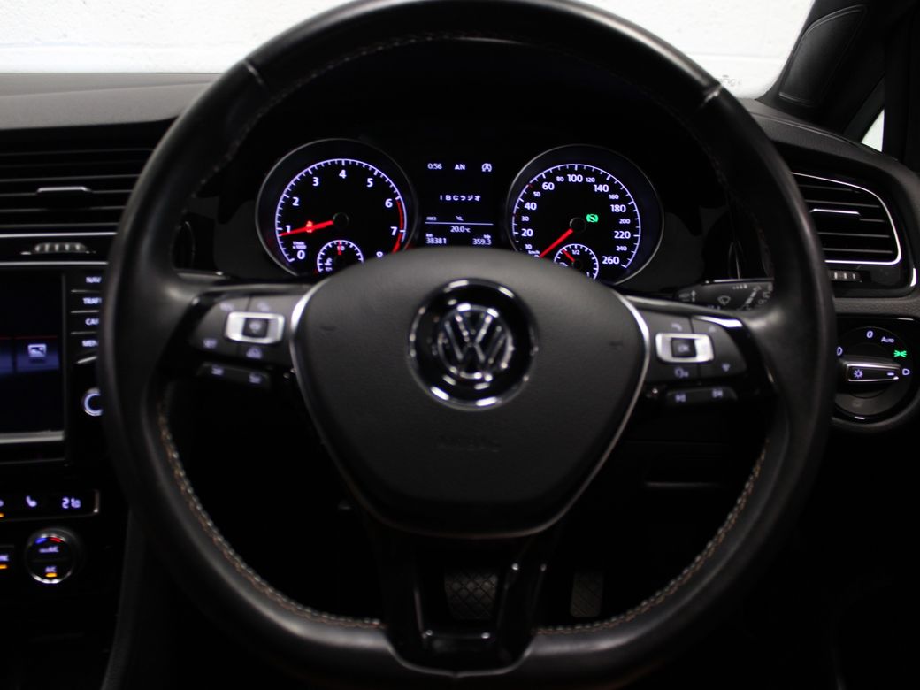 2016 Volkswagen Golf