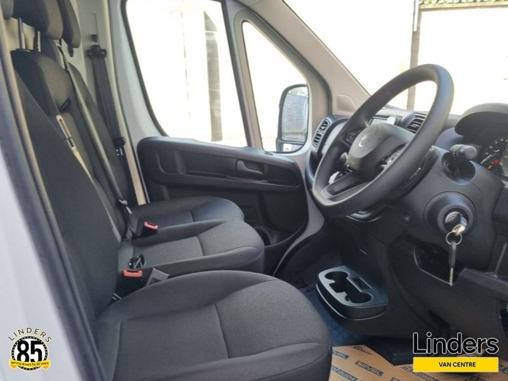2025 Citroen Relay