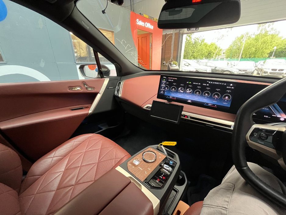 2022 BMW iX