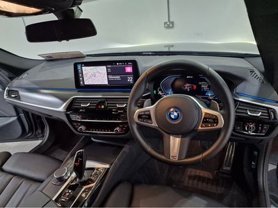 2022 BMW 5 Series