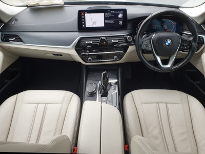 2021 BMW 5 Series