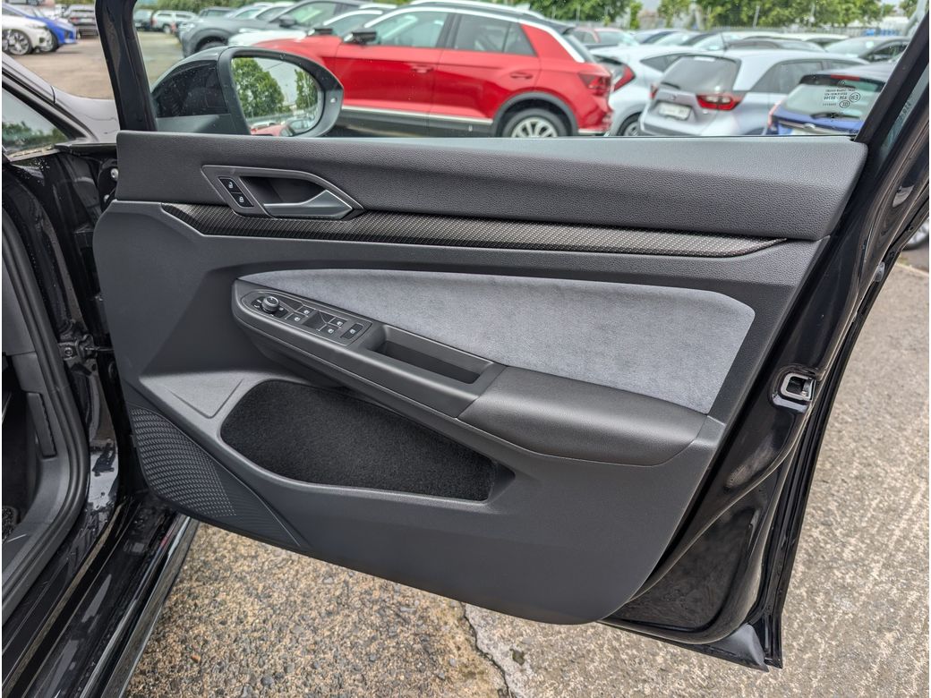 2024 Volkswagen Golf