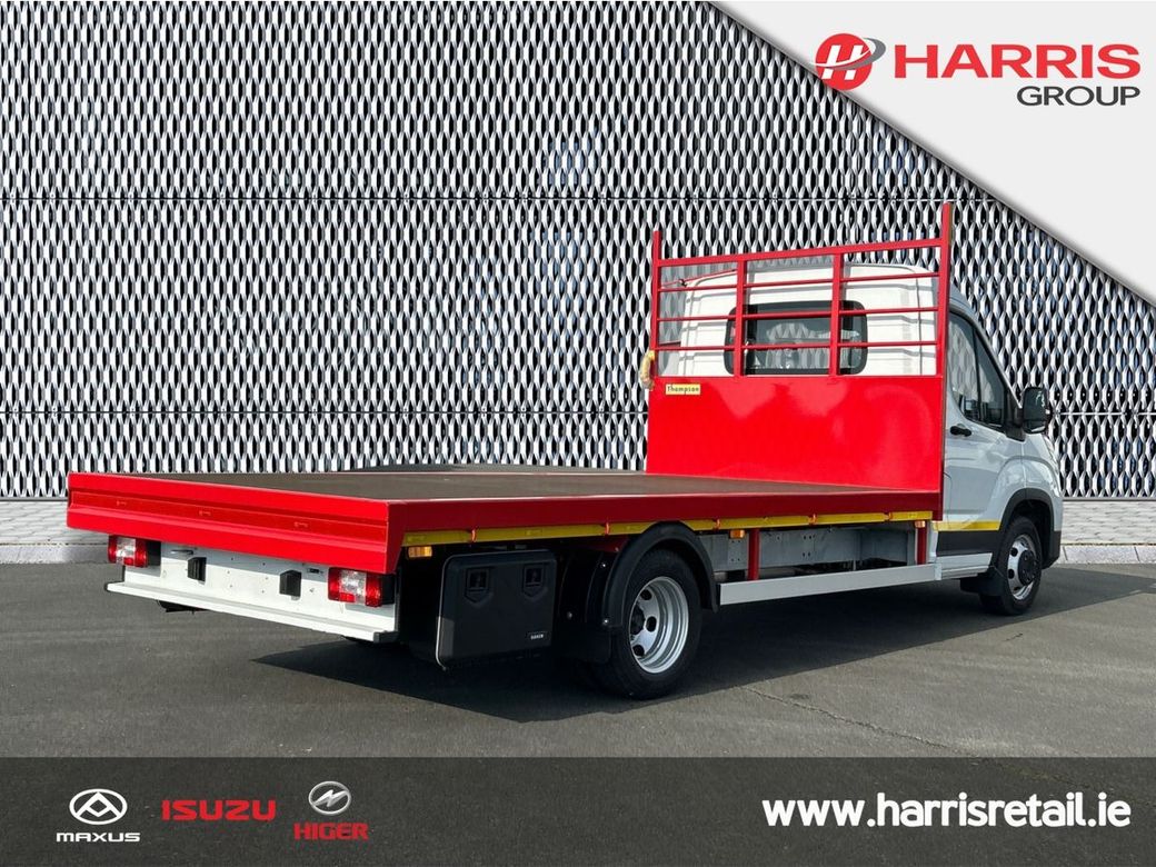 2026 White Maxus Deliver 9