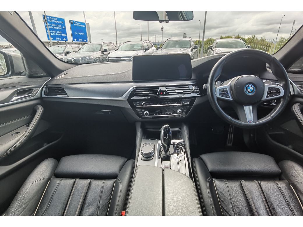 2022 BMW 5 Series
