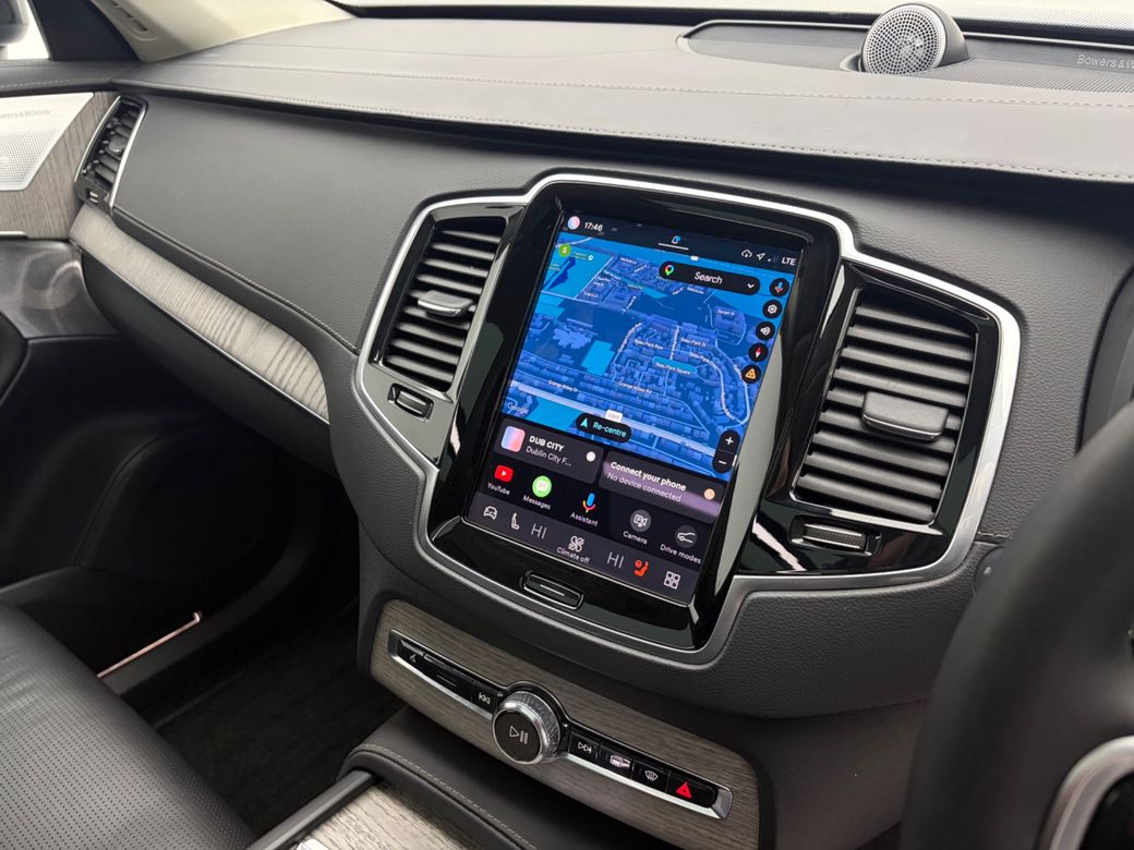 2023 Volvo XC90