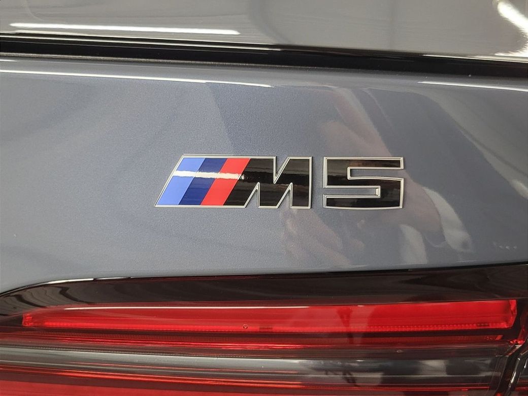 2026 BMW M5