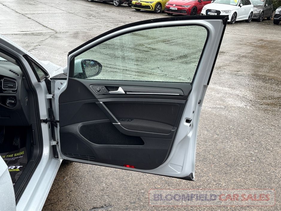 2018 Volkswagen Golf