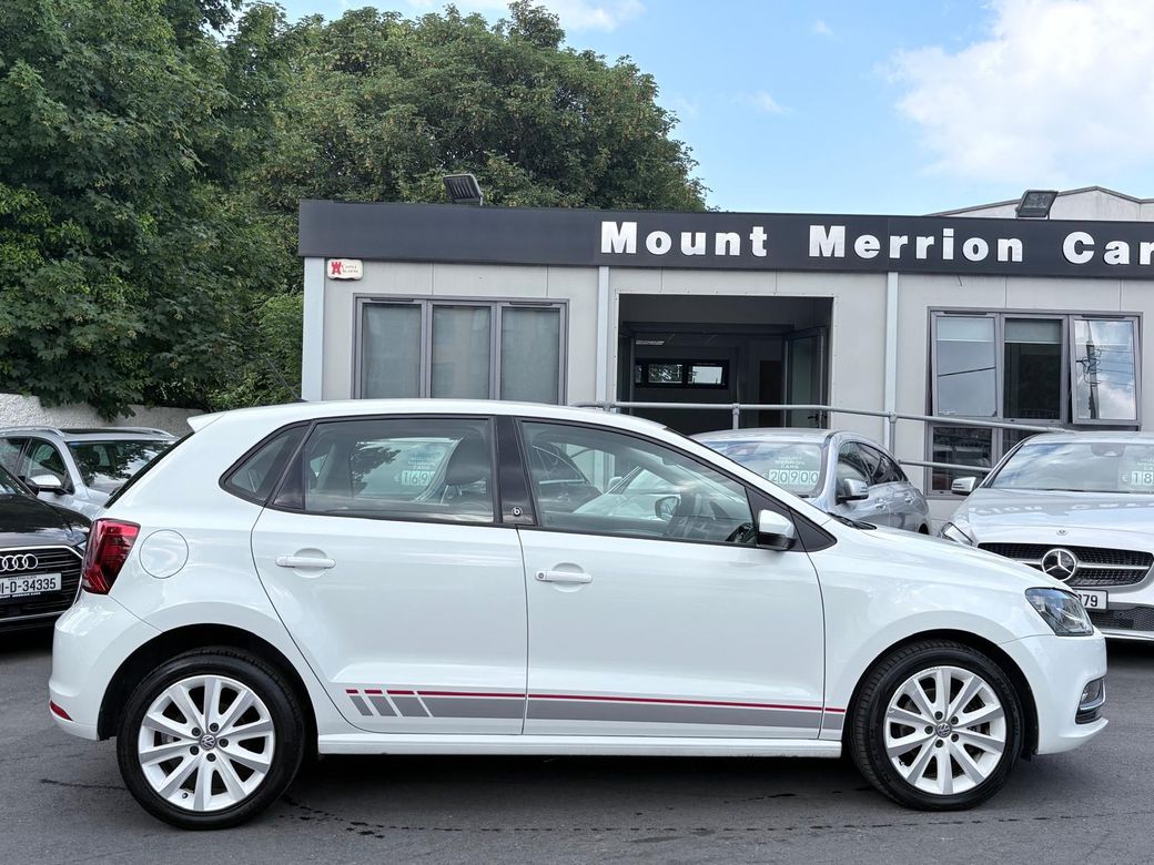 2017 Volkswagen Polo