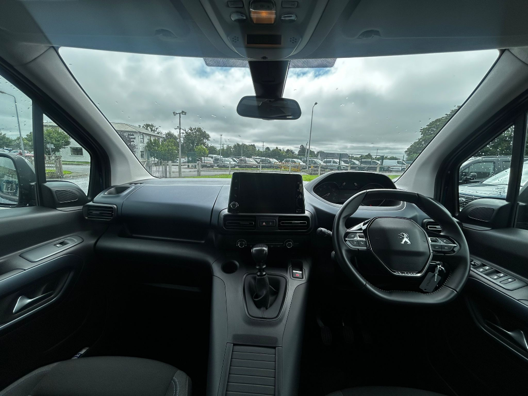2023 Peugeot Rifter