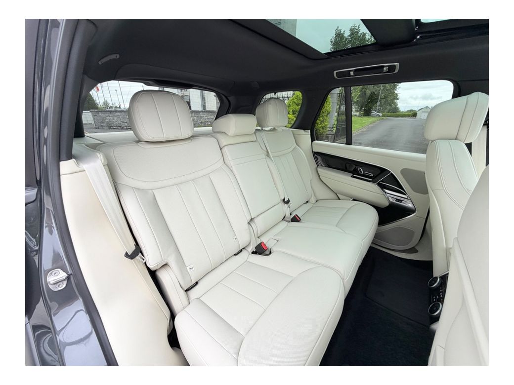 2026 Land Rover Range Rover
