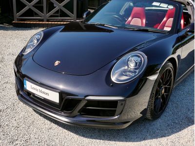 2017 Porsche 911