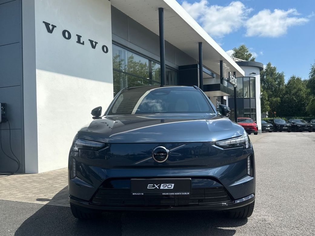 2026 Volvo EX90