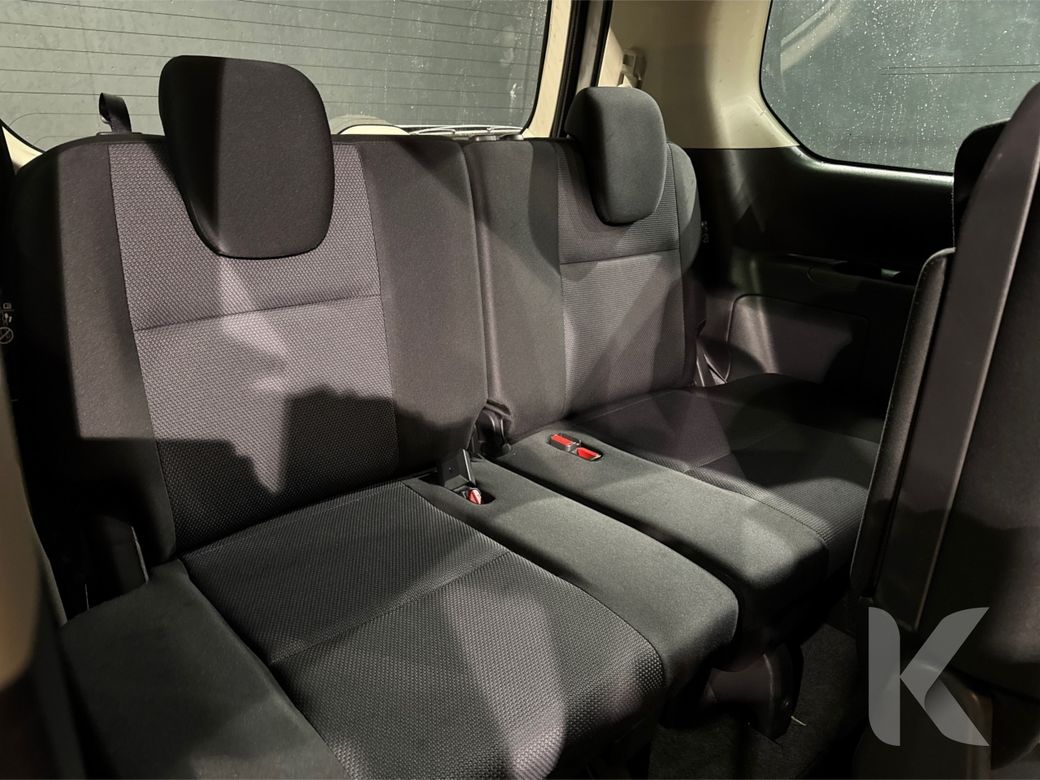 2022 Nissan Serena