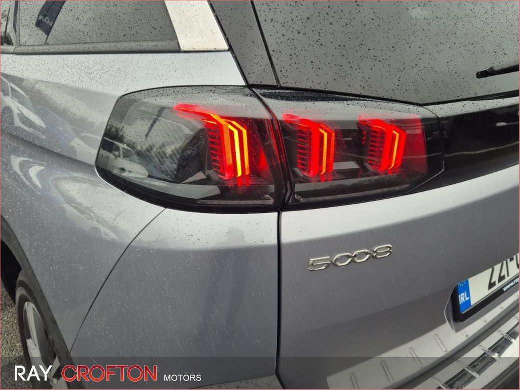 2022 Peugeot 5008