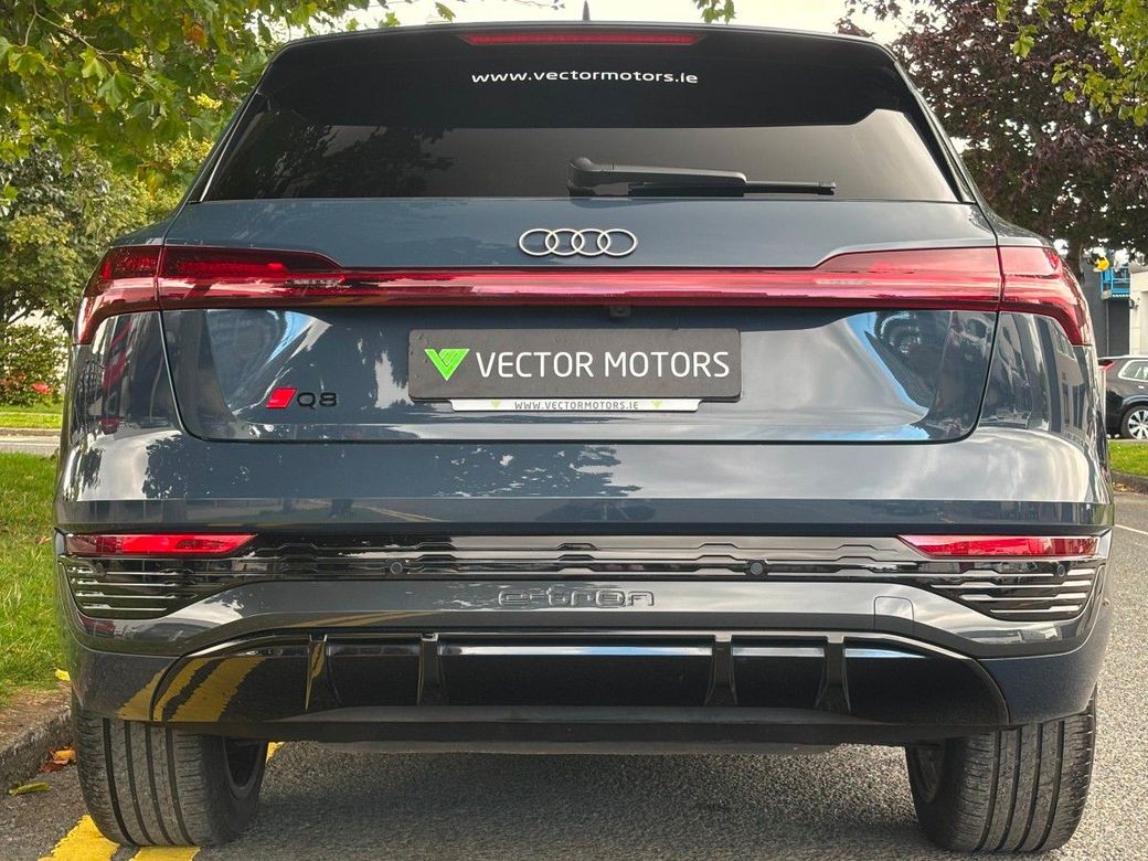 2024 Audi Q8 e-tron