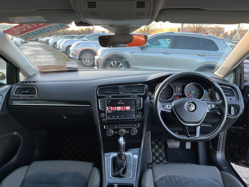 2017 Volkswagen Golf