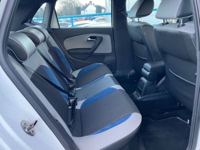 2015 Volkswagen Polo