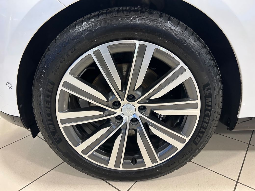 2025 Land Rover Range Rover