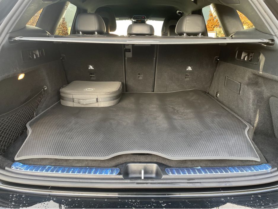 2024 Mercedes-Benz GLC Class