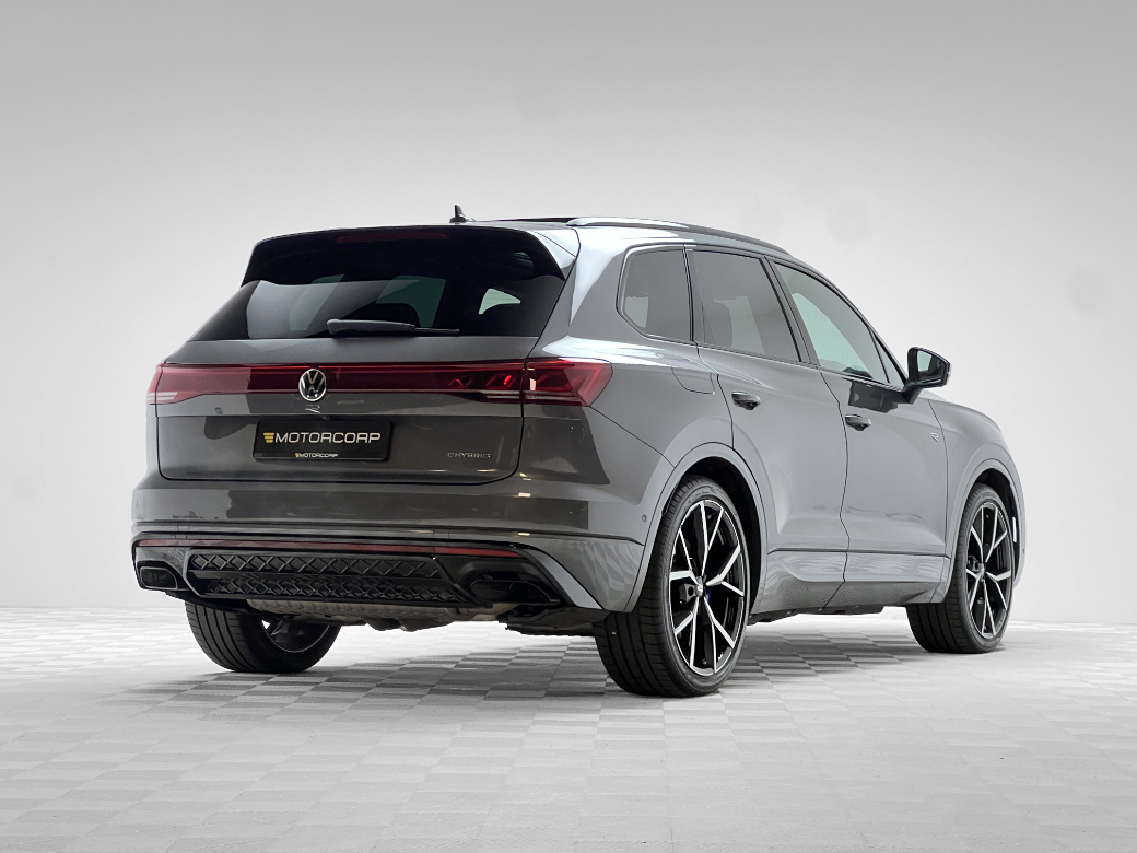 2025 Volkswagen Touareg