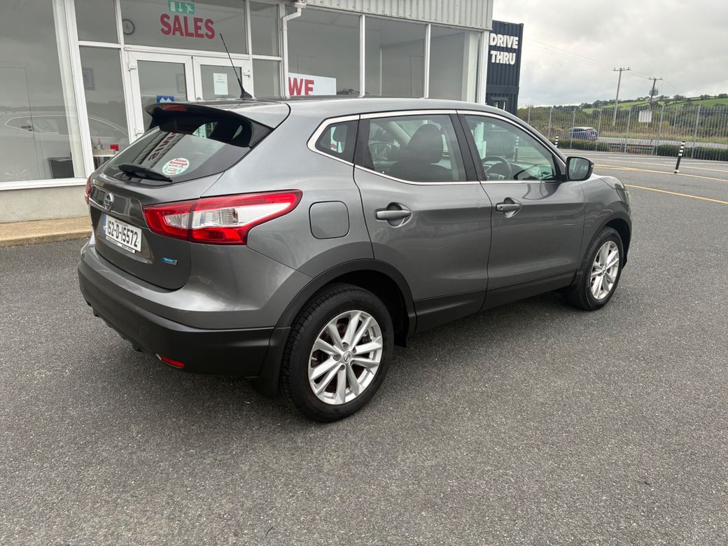 2015 Nissan Qashqai