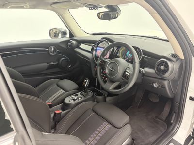 2023 Mini Hatch
